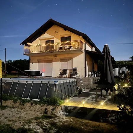 Breze Away Feriehus Tuzla